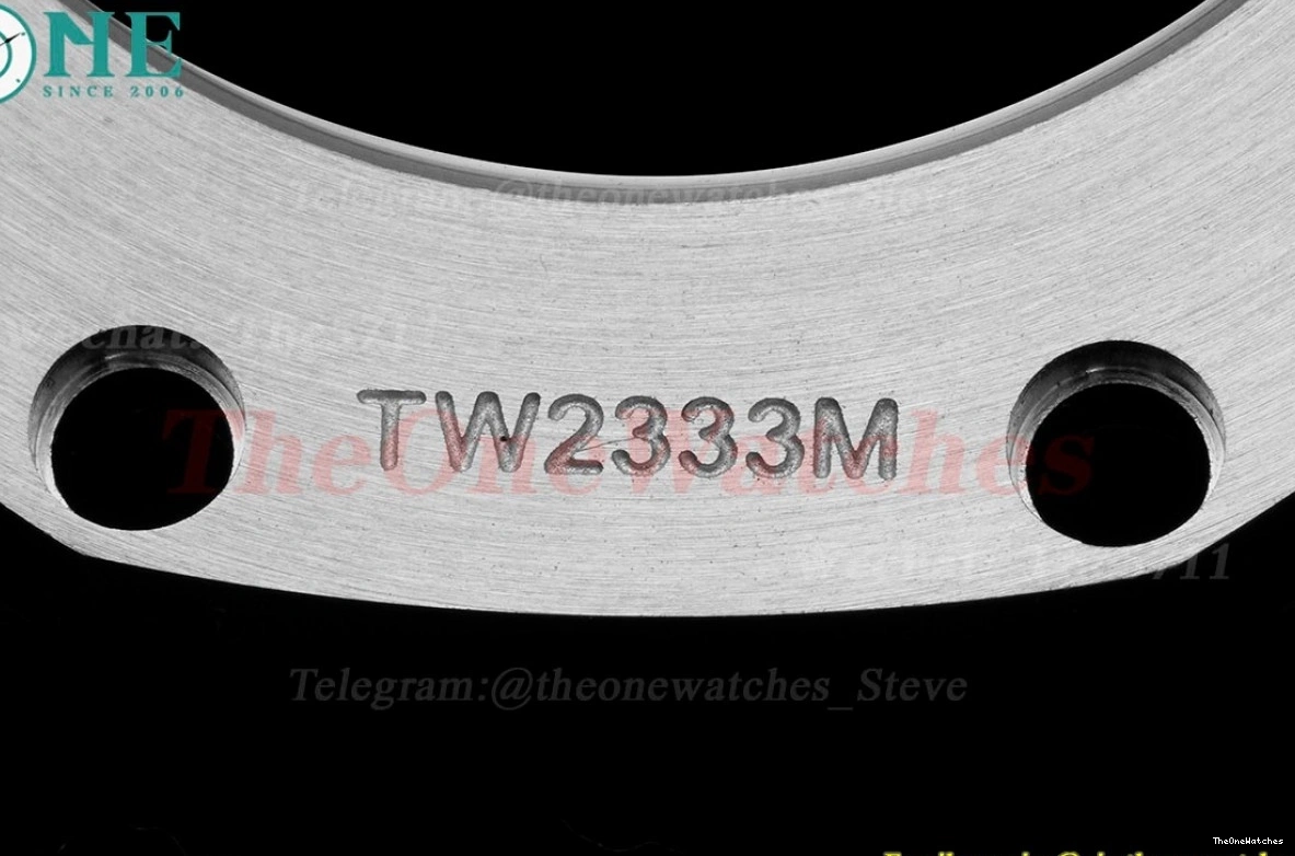 42mm PVD A7750 APF Offshore Dial Black Royal Oak PVD 1224